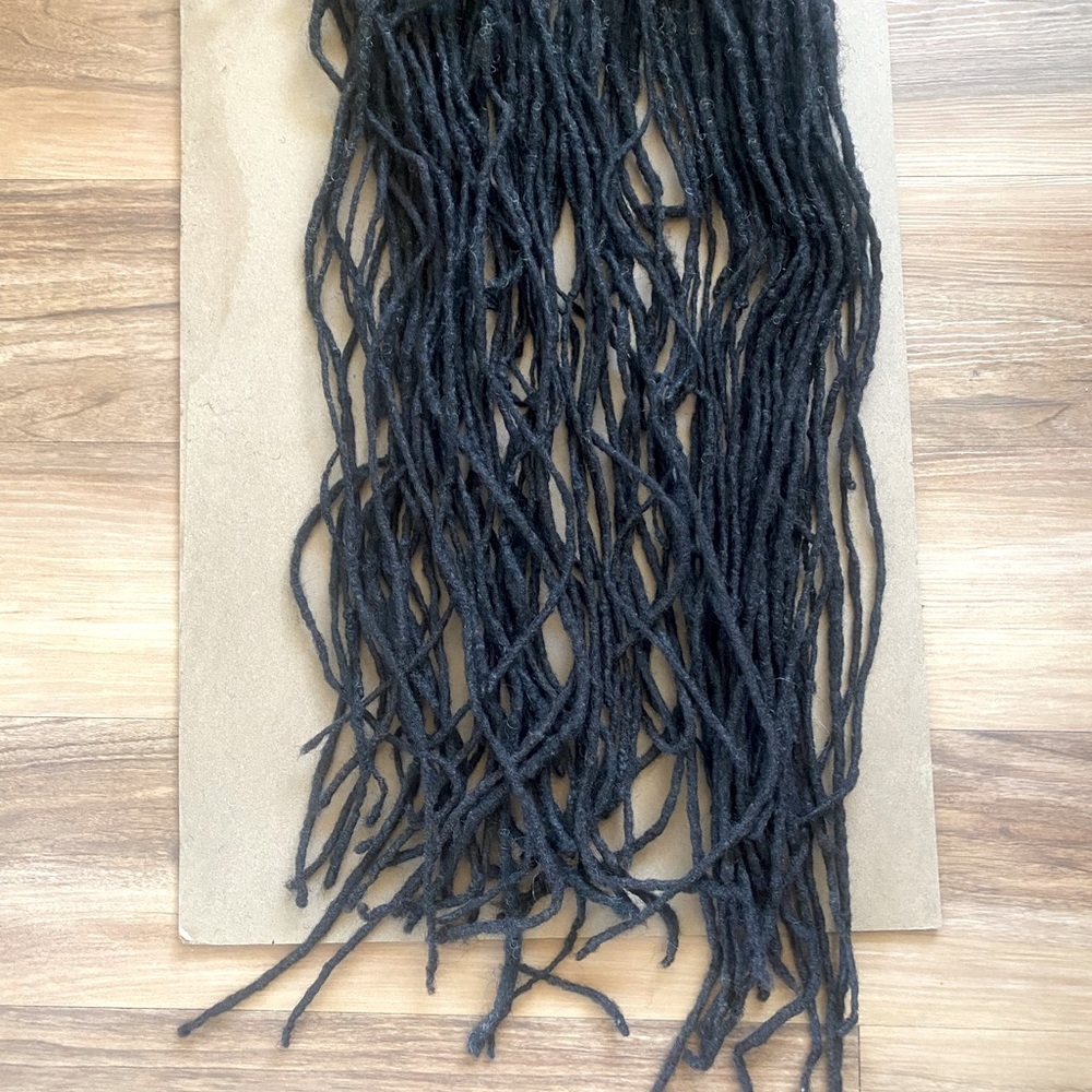 I’m selling my natural locs I grew from out my head